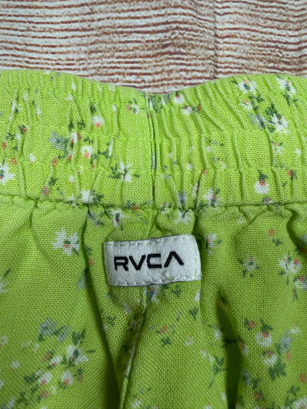 Women's Lime Green Micro Floral Elastic-Waist Shorts